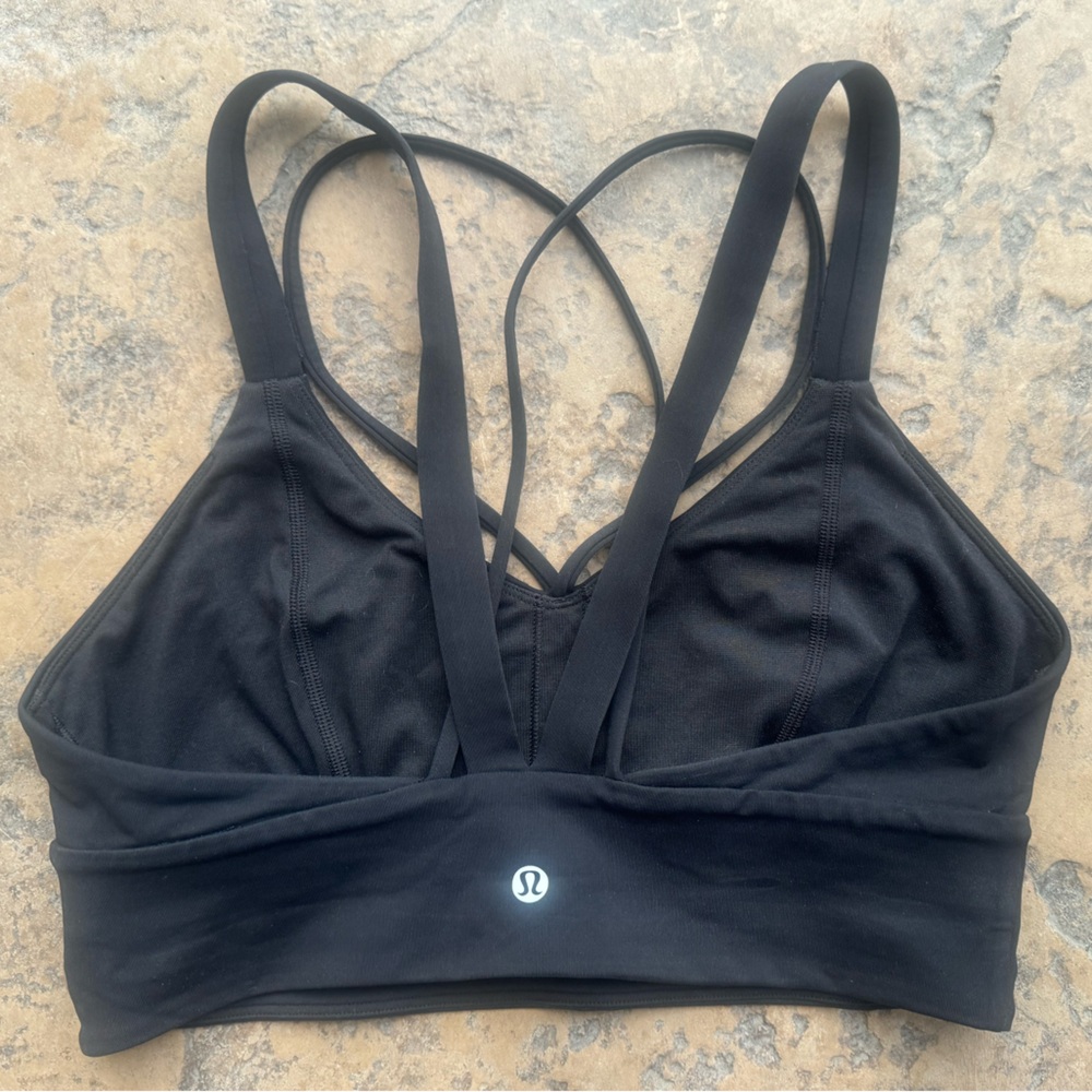 Lululemon bra Free to be Serene long line size 4